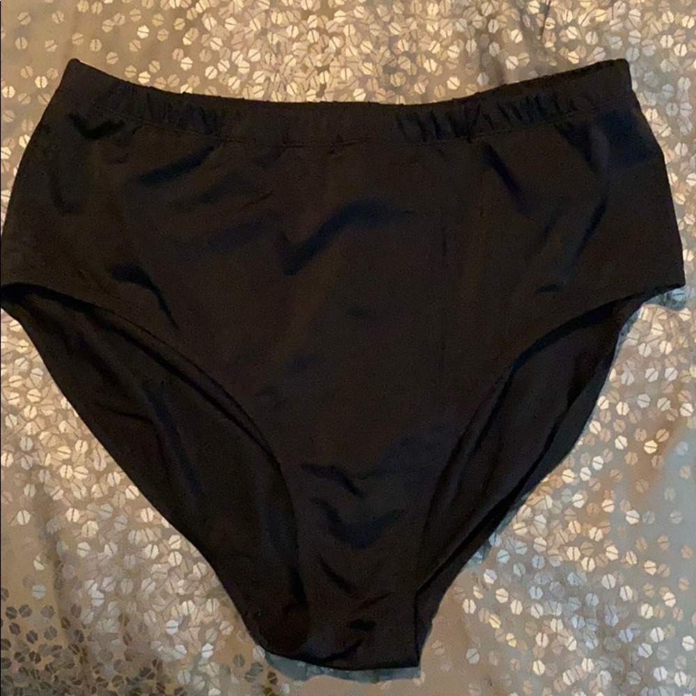 Swim briefs